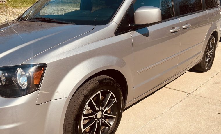 Dodge Caravan