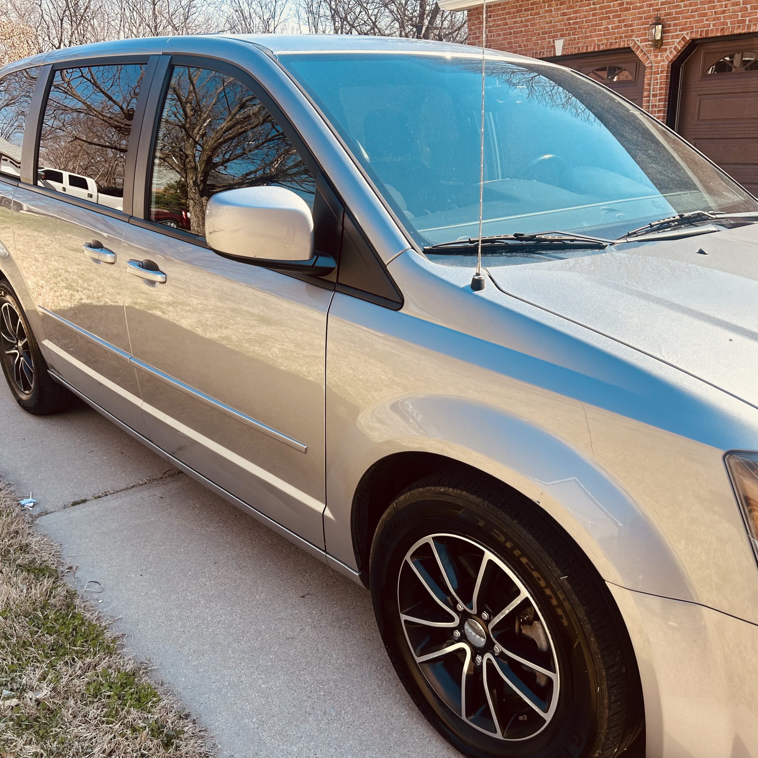 Dodge Caravan