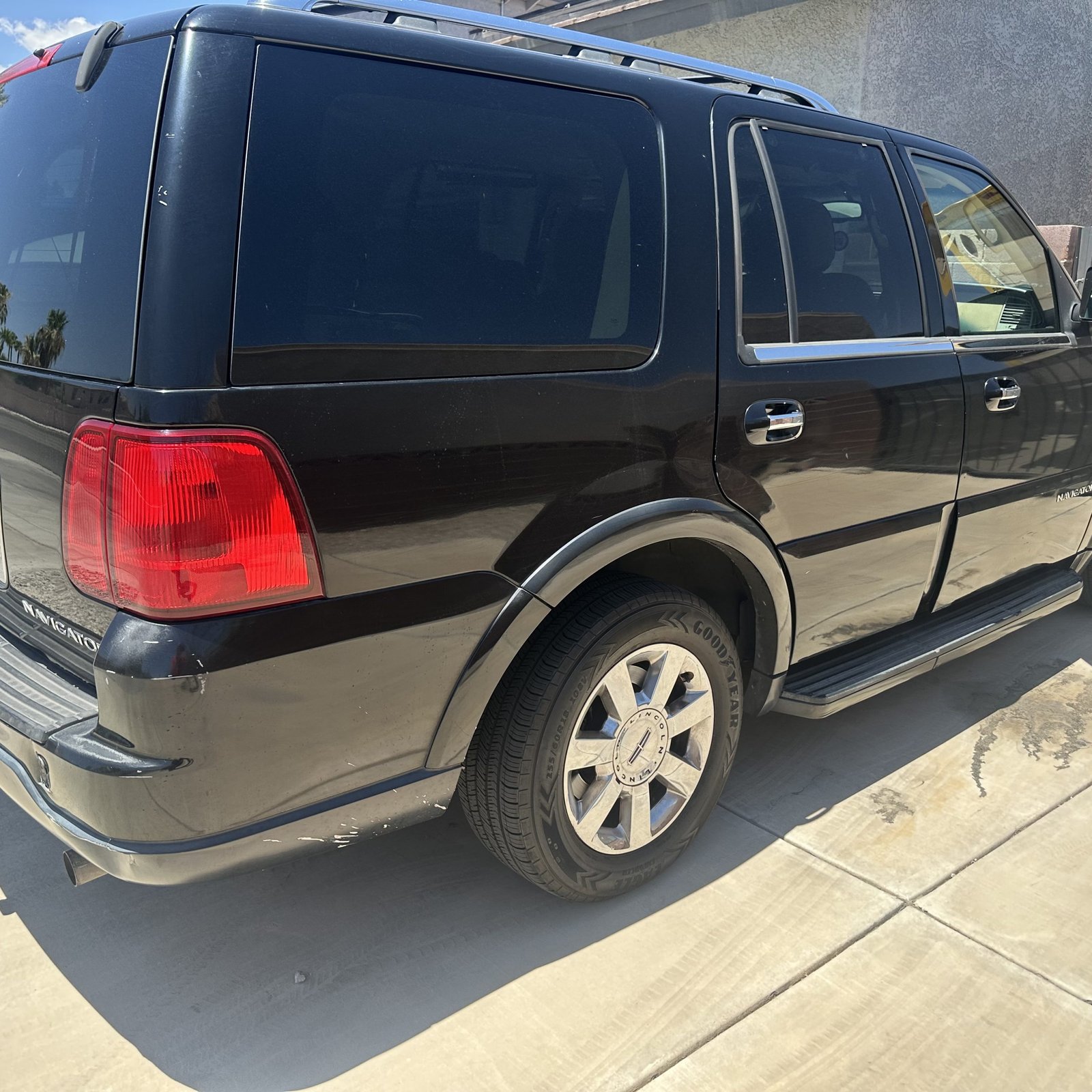 Lincoln Navigator